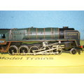 Hornby OO Fying 'Evening Star' 2-10-0 Steam Loco and Tender