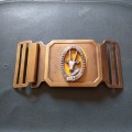 8 Sai buckle