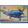 **Italeri**Model kit**Corsair F-4U 7 - Navy Fighter**Vintage**1/72**