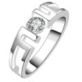 New 925 Sterling Silver filled Ladies symmetrical design ring with 1ct crystal center