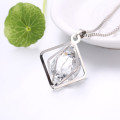 New Ladies Diamond Design crystal pendant, comes with FREE chain