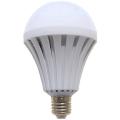 LED Light Bulbs 9W 12V E27 Cool White. Ideal For 12V Solar Systems. Collections Are Allowed.