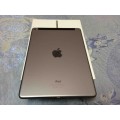 Apple iPad Air - 128GB - Retina Display - WiFi + LTE/4G - Space Grey - Massive 128GB