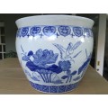 Large Oriental blue and white planter