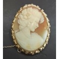 9ct gold Cameo