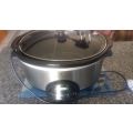 AS NEW RUSSELL HOBBS 6 LITER SLOW COOKER