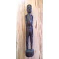 African carving of a male hunter. (Superior quality) Vintage