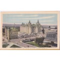 Vintage Post Card - Canada Ottawa, Chateau Laurier. Post Office and Plaza.