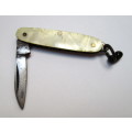 Vintage miniature Folding Knife / Pocket knife / fob knife