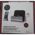 USB Lightning charge docking station for iPhone 5, 6, 7 and iPod and iPad Mini