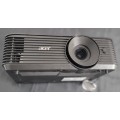 Projector - acer-x118h