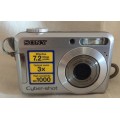 Sony DSC-S650 Digital Camera With Optical Zoom