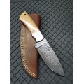 HANDMADE DAMASCUS STEEL HUNTING KNIFE