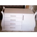 Sleigh Cot and Compactum Sur 02