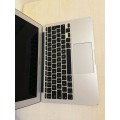 Macbook Air 11 inch (2012)