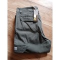 ORIGINAL JEEP - Mens Pants (long) - SIZE 34 - Brand New - Olive