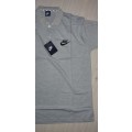 Nike Slim Fit - Medium - Brand new - with tags (Light Grey)