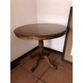 Round antique table (solid wood)