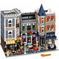 New LEGO Creator Expert Assembly Square Modular Building - New in Sealed Box - Discontinued (10255)
