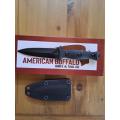 ** CRAZY R1 START ** NO RESERVE ** BRAND NEW AMERICAN BUFFALO BOOT / TACTICAL KNIFE **