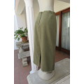 Top of the line mottled army green ankle length fully lined pencil skirt.Size 42/18 by MERIEN HALL