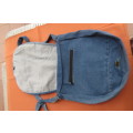 Hand blue denim bag with 3 zipped up departments. Made from used jeans size 30x30 cm.