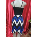 Fashion skirt size 32/8  in royal blue, black and white zig-zag pattern by `Fashion Express`.As new!