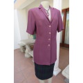 Smart long tailored mulberry colour short sleeve summer jacket size 34/10. In 100% polyester.