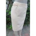 Elegant vanilla colour pencil skirt in crepe polyester fabric by `Speechless` size 32/8.As new