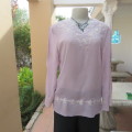 Glamour slip over top in pale lilac with embellishment .Long open shoulder sleeves.Size 34/10.As new