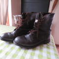 Pair of SADF army brown genuine leather boots in size 9 issued 2002 by BAGSHAW. Army size 270M