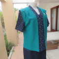 Textured teal colour open hanging sleeveless top in size 38/14. With pleats on front. As new.