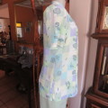 Beautiful colour block button down top in soft shades of green/lilac/yellow. Size 32/8 by WOOLWORTHS