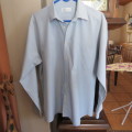 Men`s long sleeve shirt Free tie By `Woolworths` Neck size 39-1512 Chest-116cm Good condition