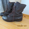 Pair of brown leather SADF boots in size 7 issued 2003 by DWS. Army size 255. Very good condition.