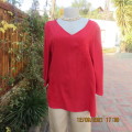 Fabulous red slip over top by ML CLASSICS in size 36/12. V neckline+pointed elbow length sleeves.