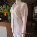 Fabulous tailored long sleeve button down shirt by EMERALD DESIGN size 36-38. 100% Cotton. New cond.