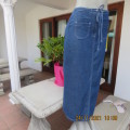 Go for effortless style with this blue denim ankle length skirt by MAINE size 32/8. Cute pockets.