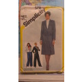 Sewing pattern by SIMPLICITY 5751 for stylish pants,skirt and jacket. Size 8 to 16 As new
