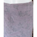 Fabulous grey fine corded paneled skirt with darker grey flowers.Bandless.By DONNA-CLAIRE size 44/20