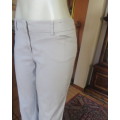 High quality ecru colour cotton stretch ankle length pants in size 36/12 by STUDIO W.New condition.