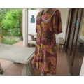 Vintage autumn colour patterned button down calf length viscose patterned dress.Size 36 by COVENTRY.