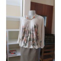 Lovely slip over cream stretch viscose top with rose design/subtle crimson/pink.By  INWEAR Size 42.