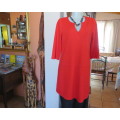 Smart cherry red long top in poly/rayon stretch jersey.By WOOLWORTHS size 38/14.New condition.