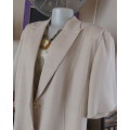 Very smart wheat colour tailored short sleeve 2 button/open collar jacket by ZETA size 46/22.As new.