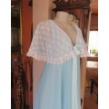 Honeymoon twinset light blue/white poly/nylon bottom with lace empire top nighty + gown.Size 34.New