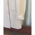 Smart Men`s special occasion suit in rich wheat colour with glam.Jacket 44R. Pants 35R.Used once.
