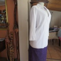 Amazing white plus size 48/24 cross over polycotton stretch top. Elbow length sleeves. New condition