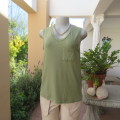 Soft avo colour sleeveless V neck polyester stretch top by STYLE size large 34/10. Front pocket.