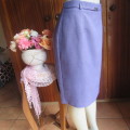 Elegant eggplant colour pencil bandless skirt with thin buckled belt on front. Size 37/13 by DESIGN.